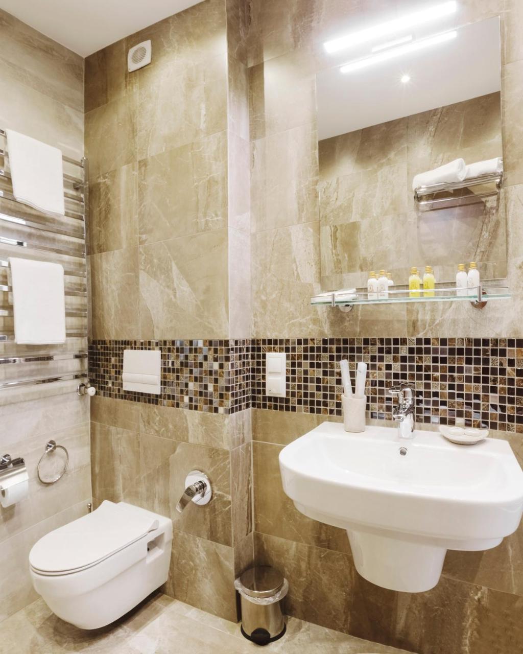 Roxen Hotel&Spa Chişinău Eksteriør billede