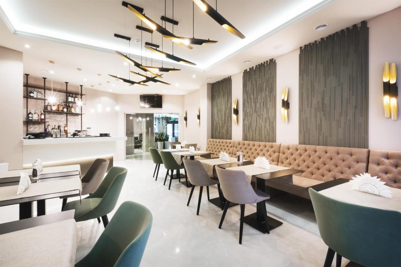 Roxen Hotel&Spa Chişinău Eksteriør billede